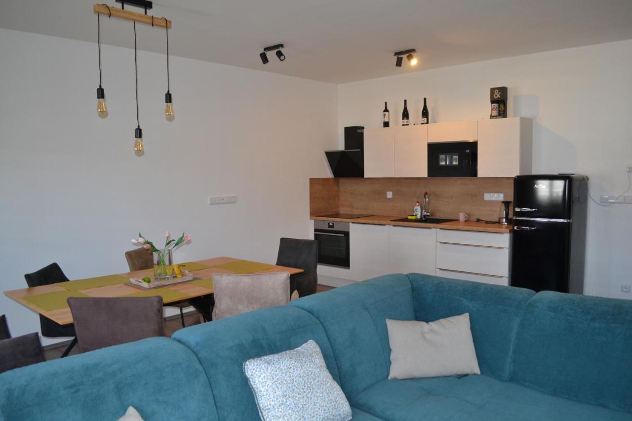 Kvitko Apartment Фримбурк Екстериор снимка